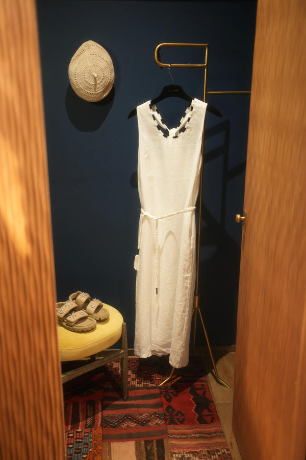 Detailed Neckline Midi Dress