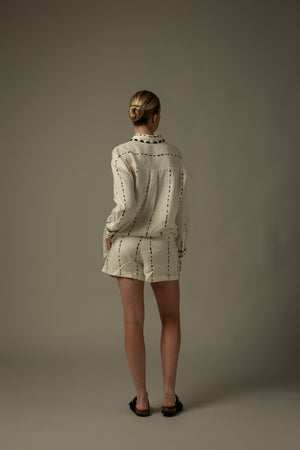 100% 亞麻點點印花短褲