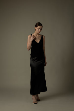 Twist Strap V-Neck Tank Top