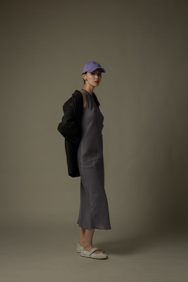 100% Linen Minimalist High-Neck Dress