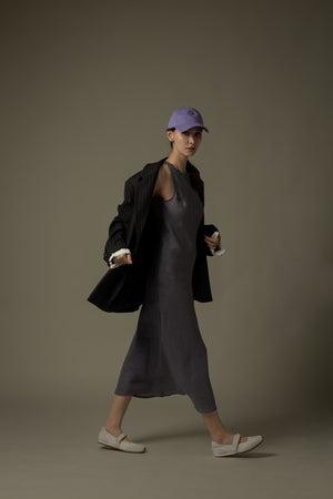 100% Linen Minimalist High-Neck Dress