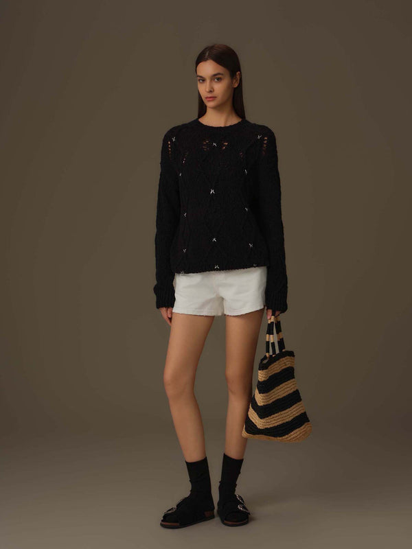 Waistline Embroidered Short