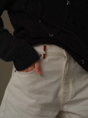 Waistline Embroidered Short