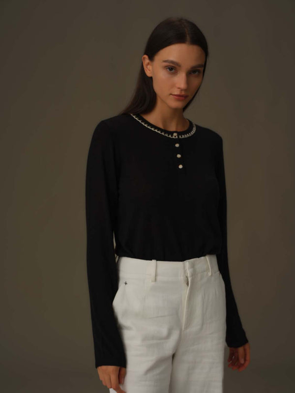 Embroidered Neckline Knit Top