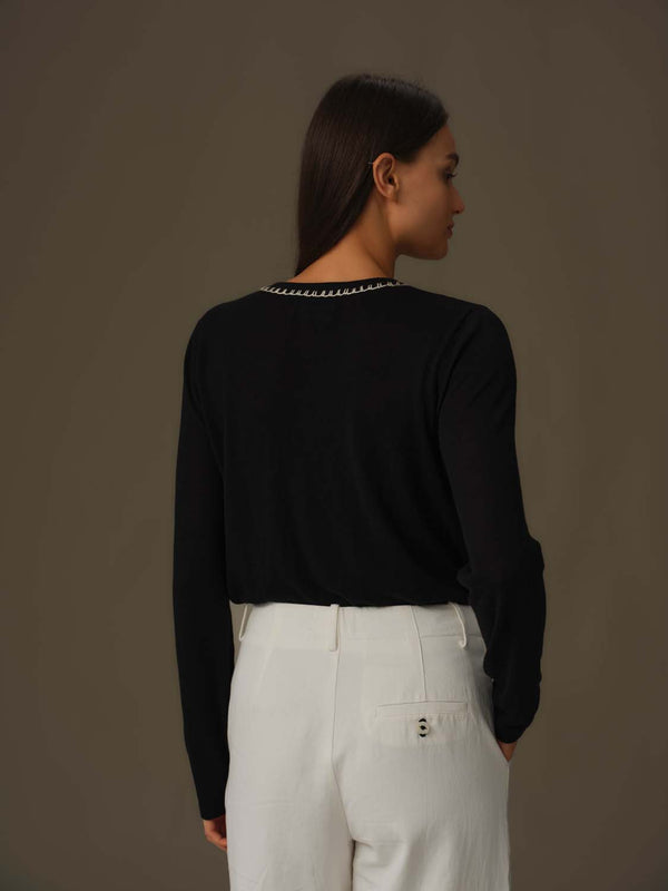 Embroidered Neckline Knit Top