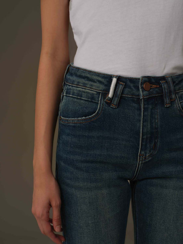 Stitched Detail Distressed Jeans