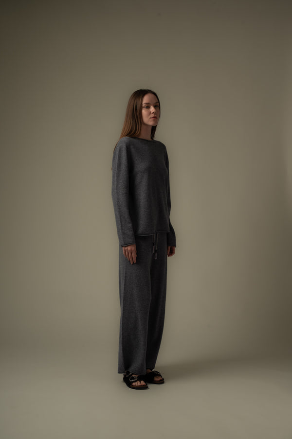 Drawstring Wool Trousers