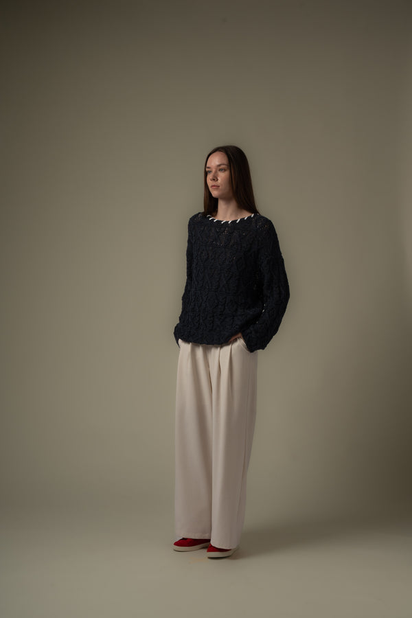 Stitch Collar Knit Top