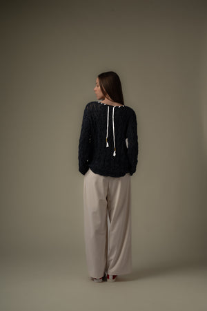 車線領口針織上衣