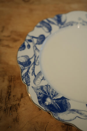Blue Botanical 9" Dinner Plate