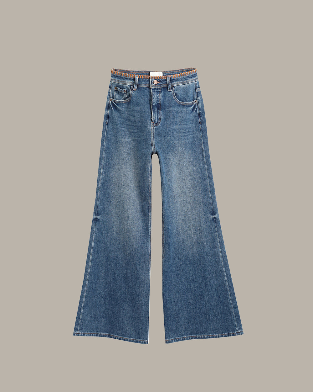 Classic Fit Wide-Leg Jeans