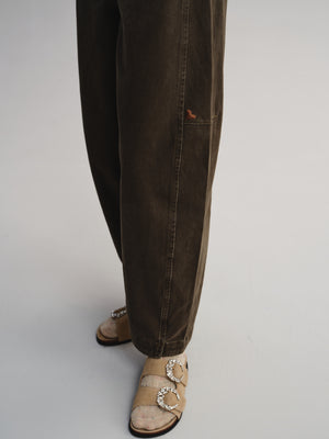 Embroidered Heart Barrel Jeans