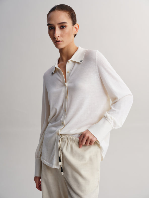 Embroidered Collar Knit Blouse