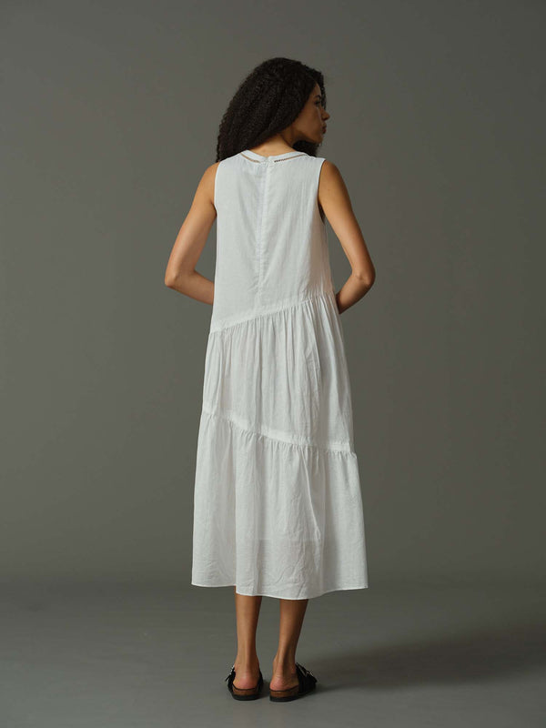 Cutout Neckline Pleated Dress