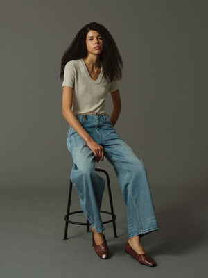 裝飾領口針織上衣