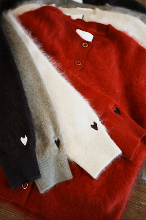 山羊绒针织开衫