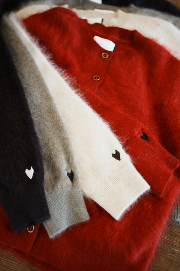 山羊绒针织开衫