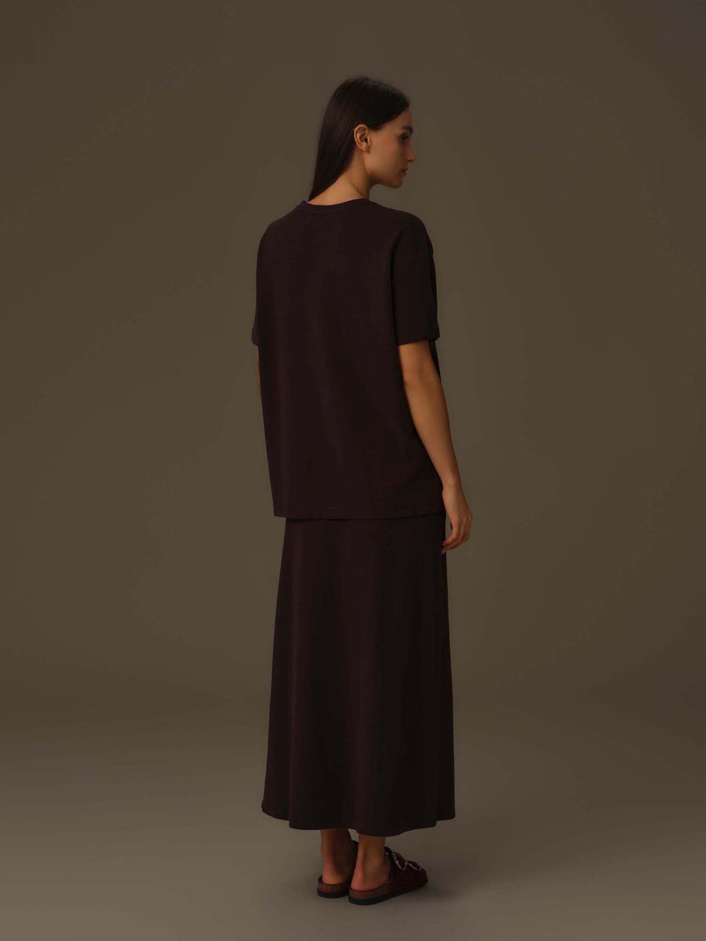 Everyday Elastic Waist Midi Skirt