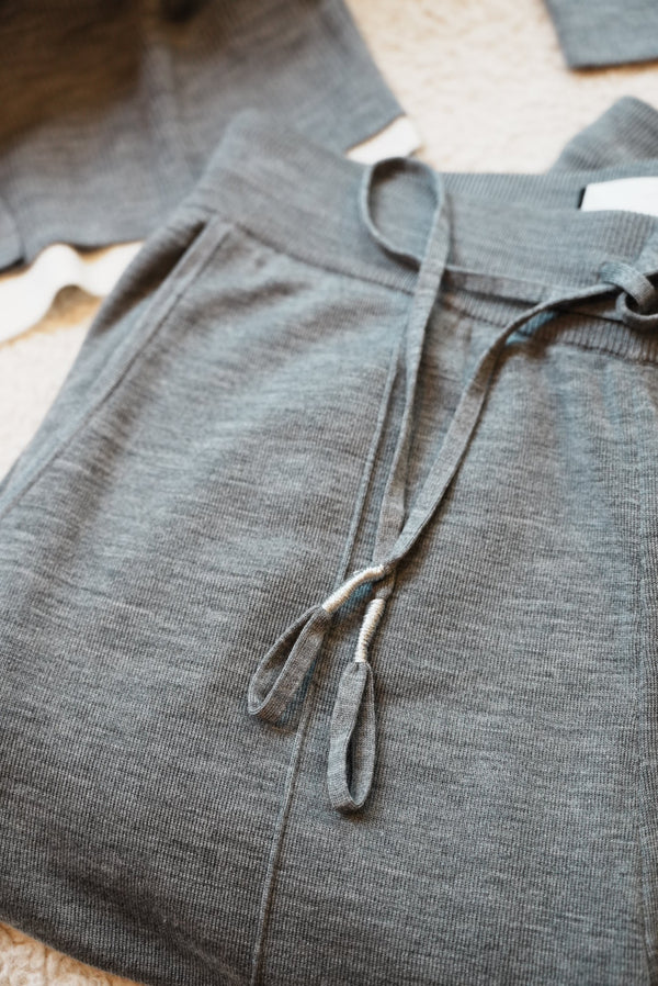 Drawstring Wool Pants