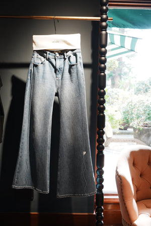 Heart Embroidered Flared Jeans