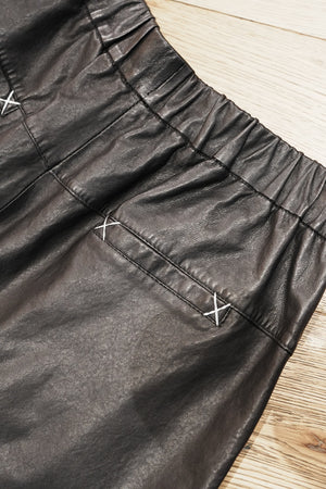 Stretchable Waist Leather Pants
