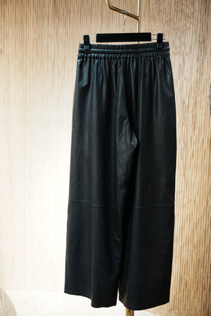 索繩綿羊皮皮褲