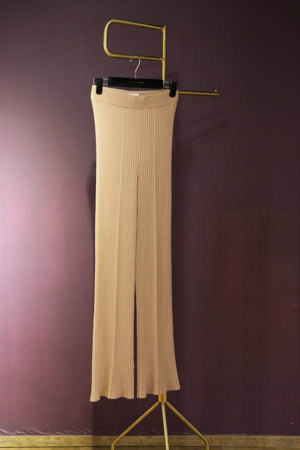 Ribbed Knit Pant
