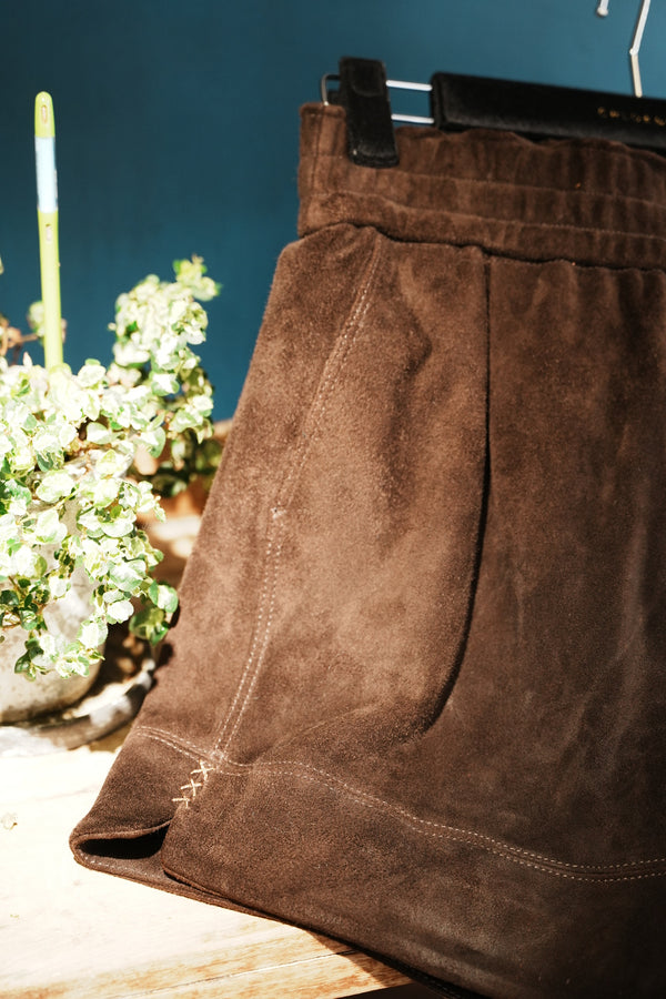 Stretchable Waist Suede Shorts