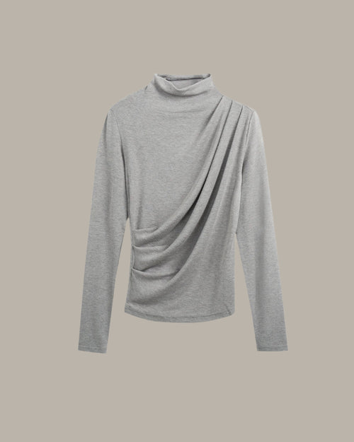 半高領褶皺上衣