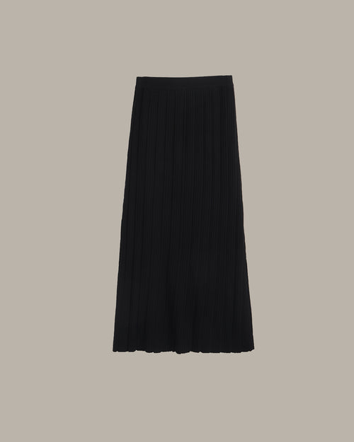 Flowy Pleated Side-Slit Skirt