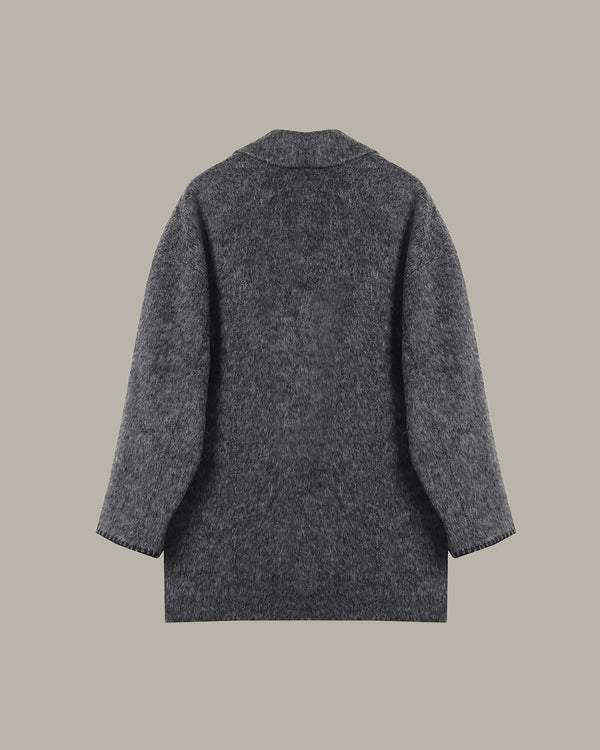 戗驳领中长款大衣