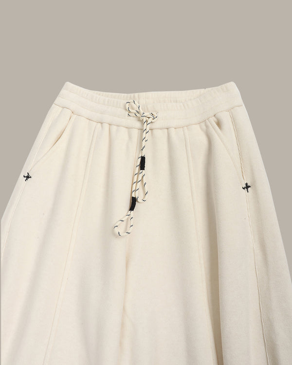 彎刀型運動長褲