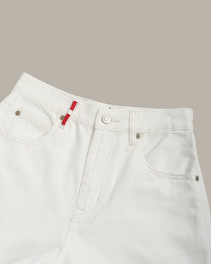 Waistline Embroidered Short