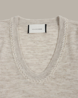 裝飾領口針織上衣