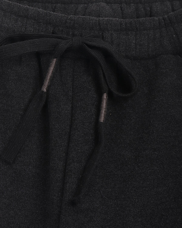 彎刀型運動長褲