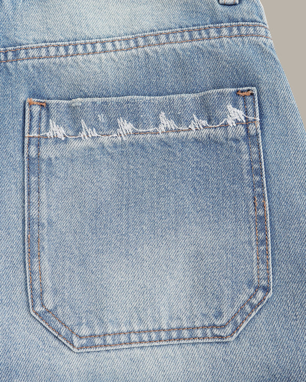 Embroidered Back Pockets Barrel Jeans
