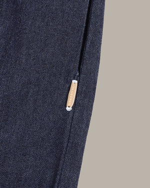 [E] Elastic-Waist Shorts