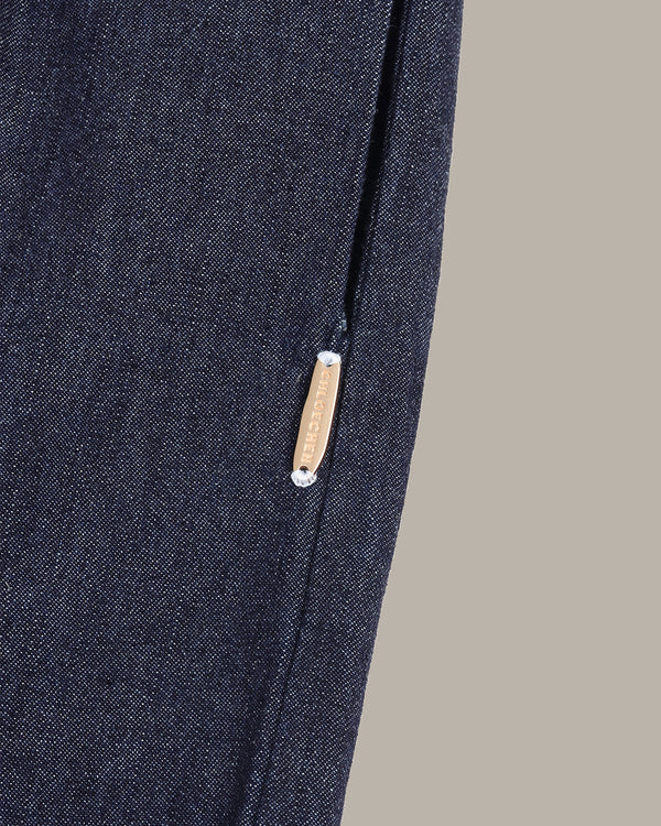 [E] Elastic-Waist Shorts