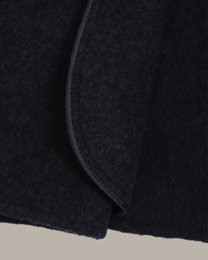 戗驳领中长款大衣