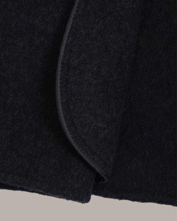 戗驳领中长款大衣